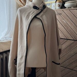 Steve Madden Poncho/Shawl/Cape